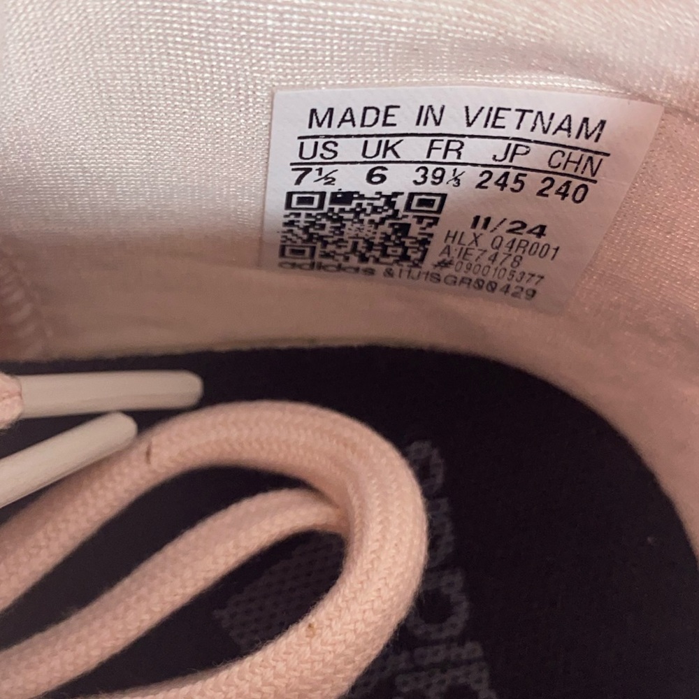 Adidas PINK SWIFT RUN 1.0 SHOES - Picture 8 of 11